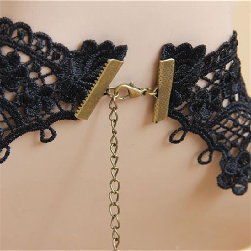 Black Rose Choker