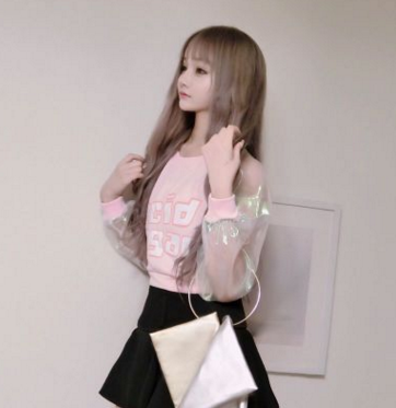 Holographic Crop Top Long-Sleeve