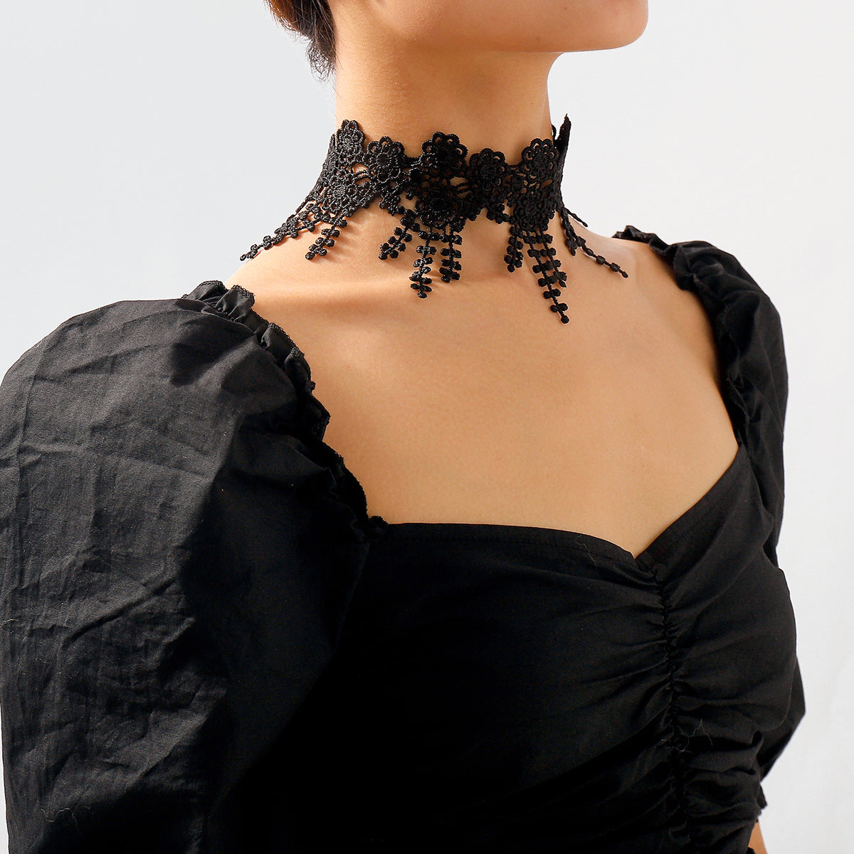 Gothic Clavicle Necklace