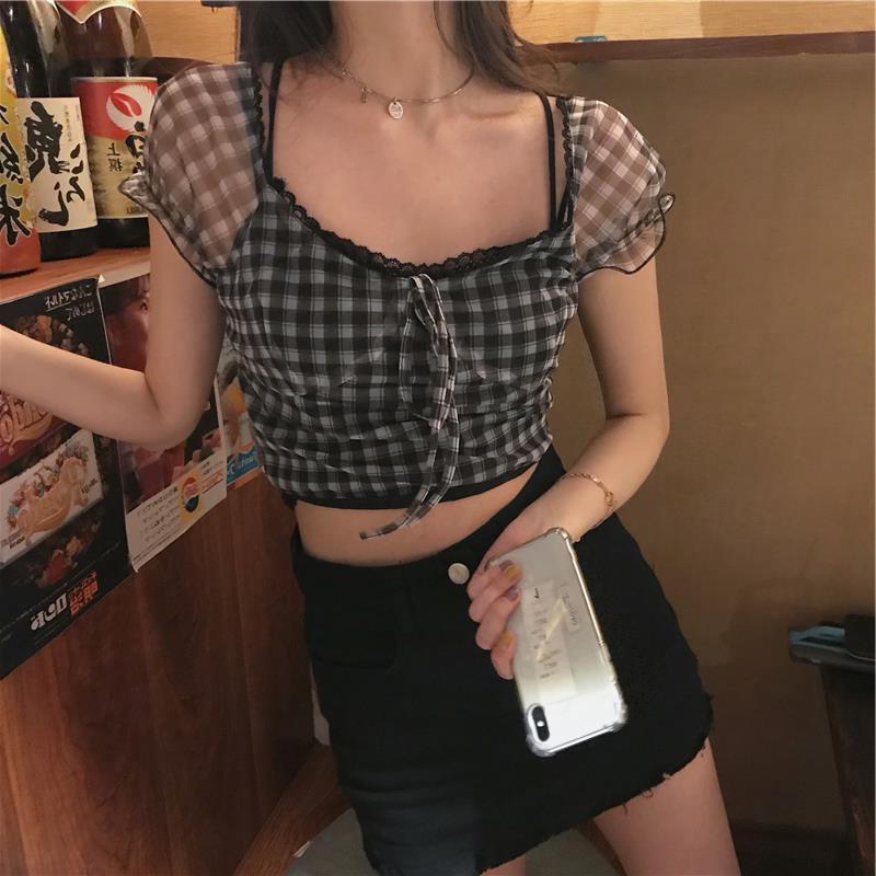 Black And White Plaid Short-Sleeved Shirt